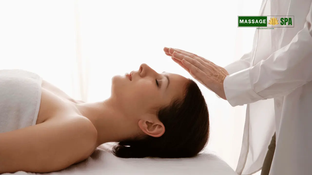 Tìm hiểu và hướng dẫn về liệu pháp mát xa yoni này